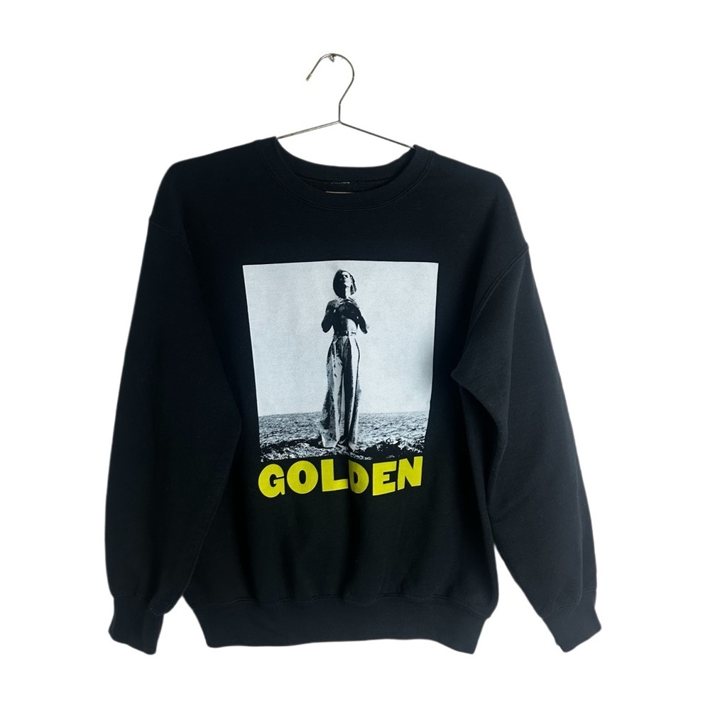 Harry Styles GOLDEN Spell Out Crewneck Sweatshirt Size M Black One Direction - Picture 2 of 4